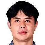 蒿俊闵加入成都教练组引发对主帅信任危机的讨论